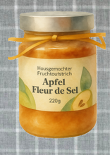 Lade das Bild in den Galerie-Viewer, Apfel Fleur de Sel Konfitüre (4 Gläser)
